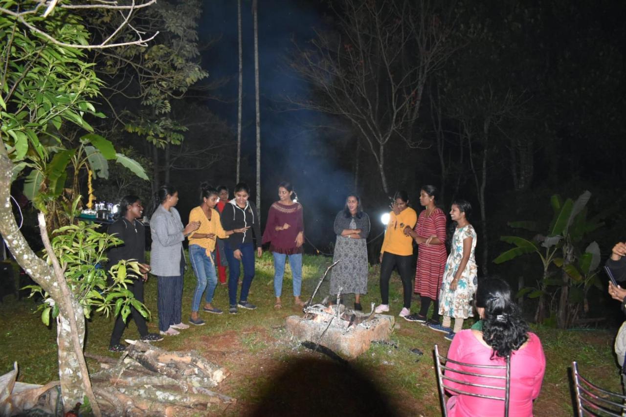 Devikolam Munnar Tent Hills Resort מראה חיצוני תמונה